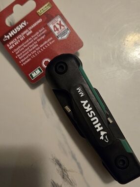 Husky 8-Piece Folding Diamond Hex Key Set - Black & Green